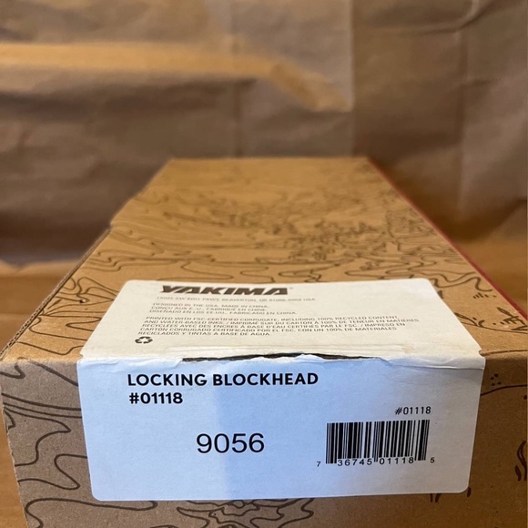 Yakima Locking Blockhead Fork Mount - Picture 2 of 3